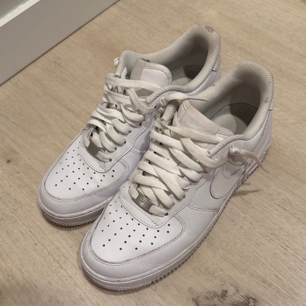 Nike Air Force One - size 8